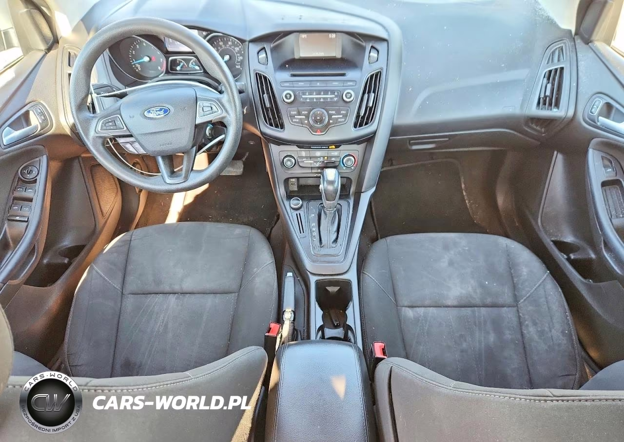 2016 Ford Focus Se VIN:1FADP3F26GL213881 - 8