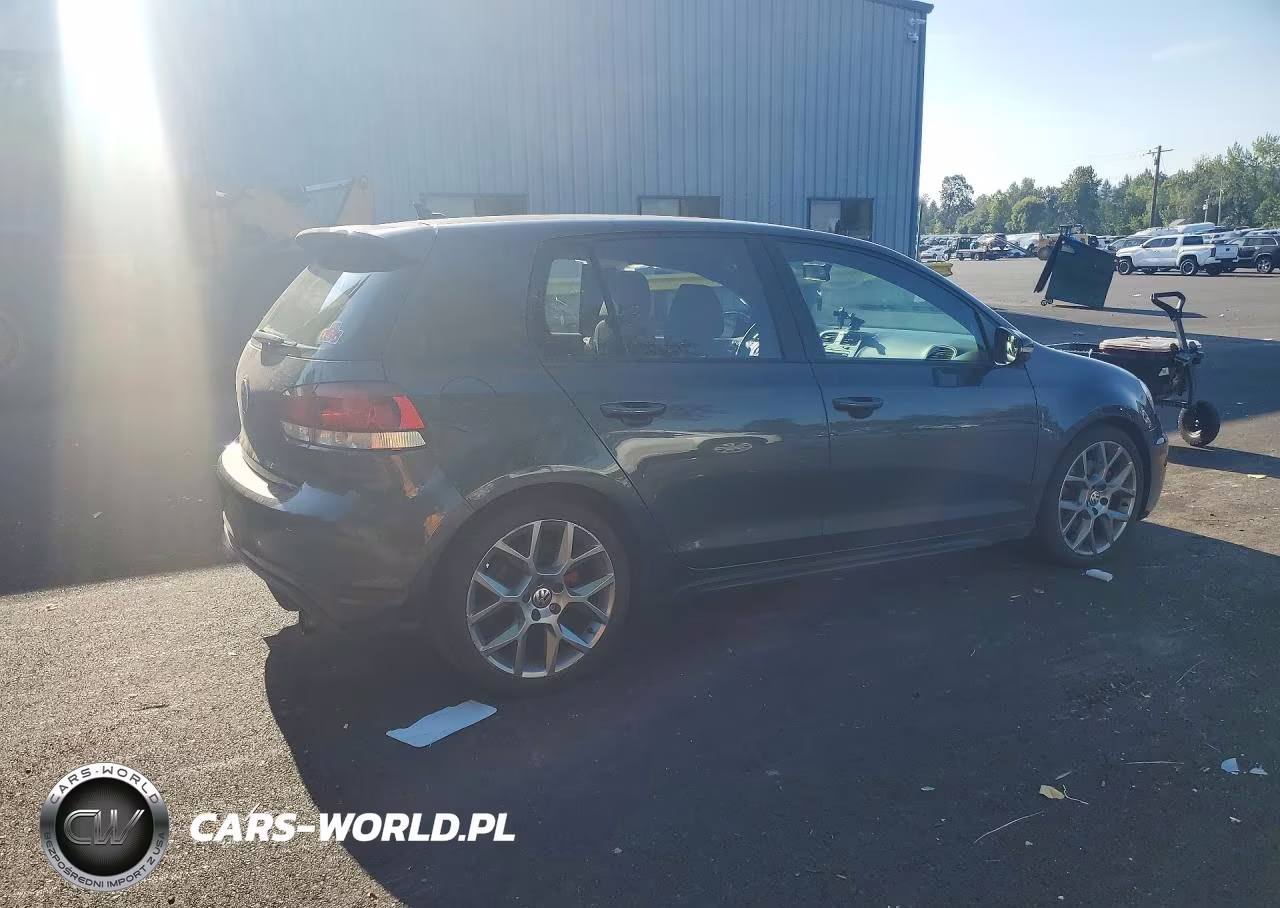 2014 Volkswagen Gti VIN:WVWHD7AJ8EW000937 - 3