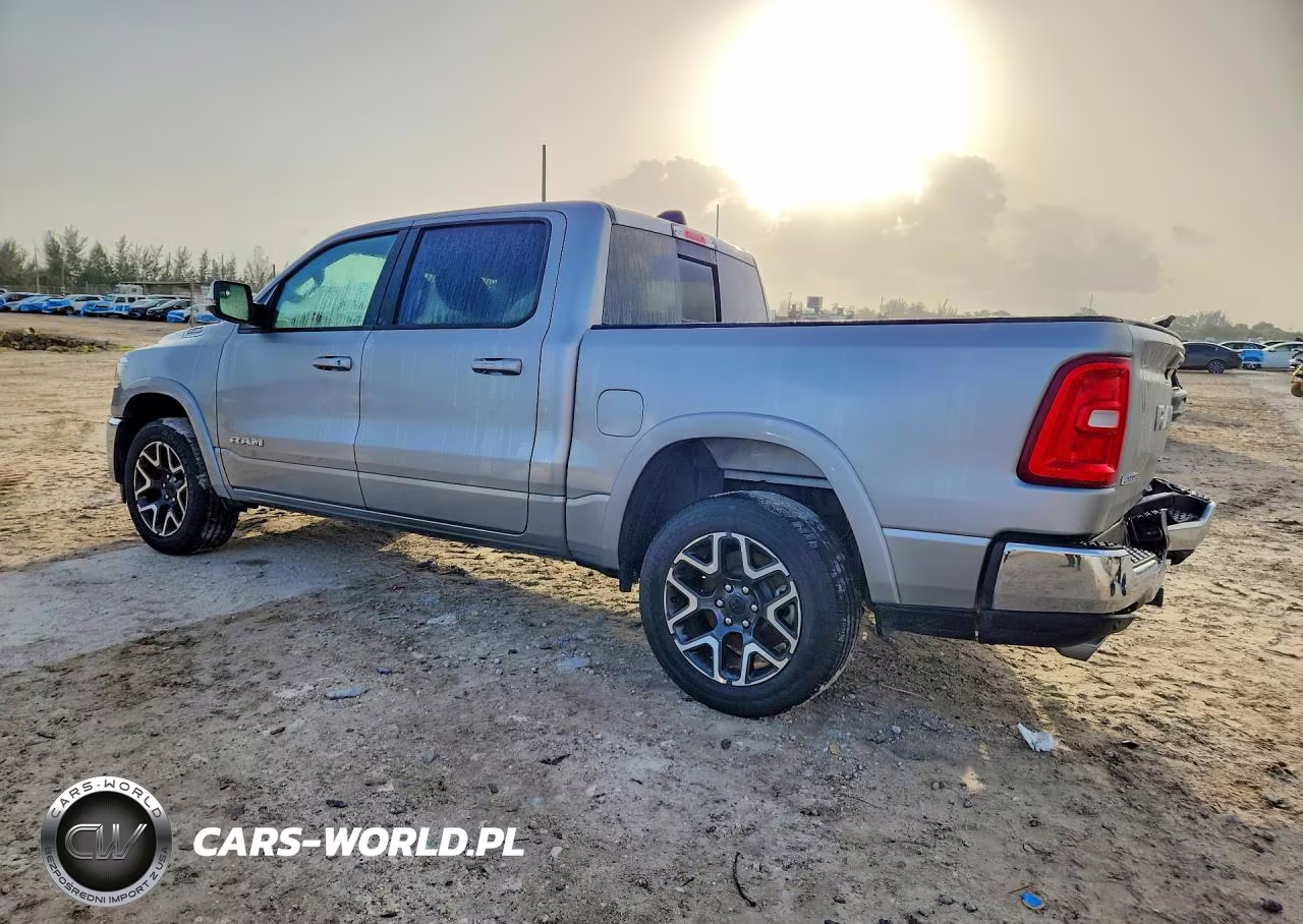 2026 Ram 1500 Laramie 4X4 5'7 Box VIN:1C6SRFJP3TN255513 - 2