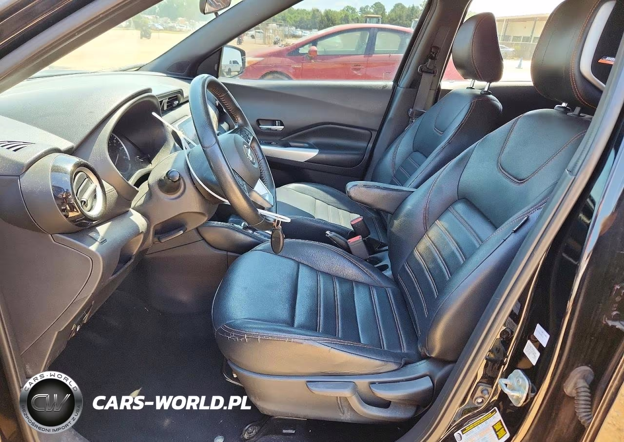 2019 Nissan Kicks Sr VIN:3N1CP5CU5KL541588 - 7
