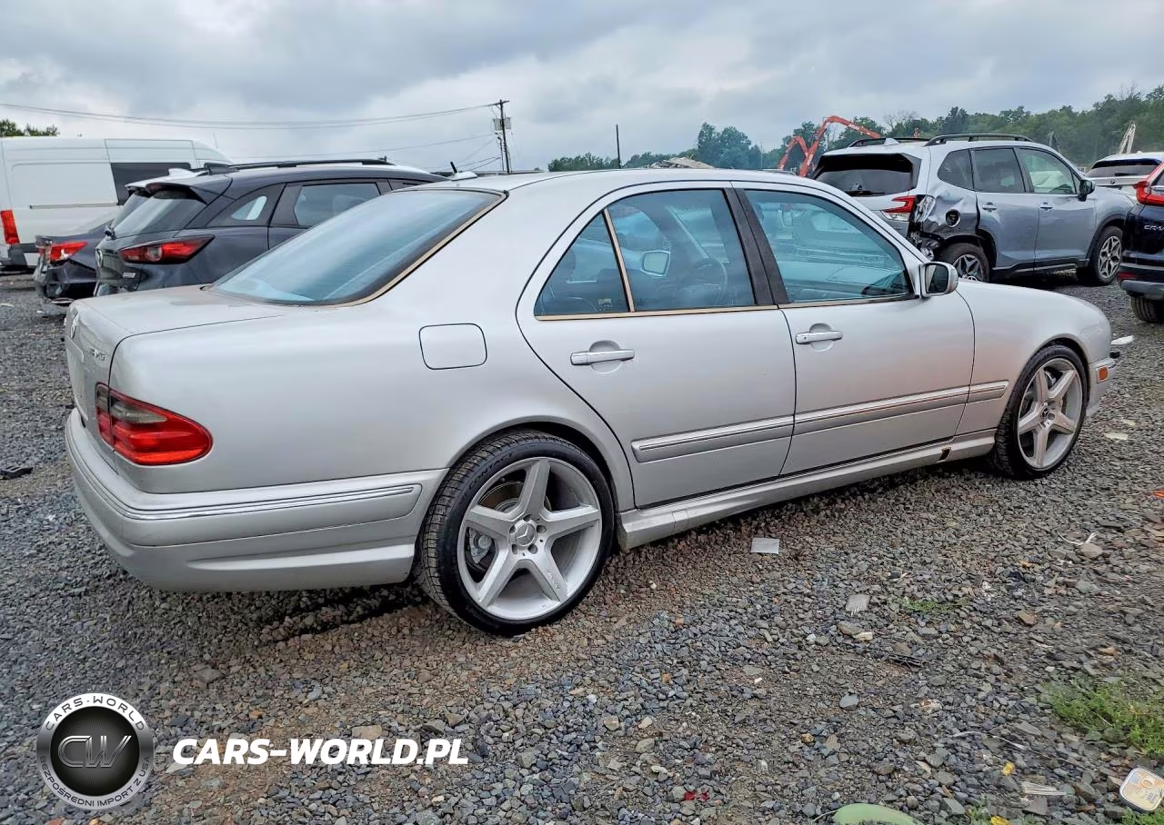 2001 Mercedes-Benz E 55 Amg VIN:WDBJF74J31B309660 - 3
