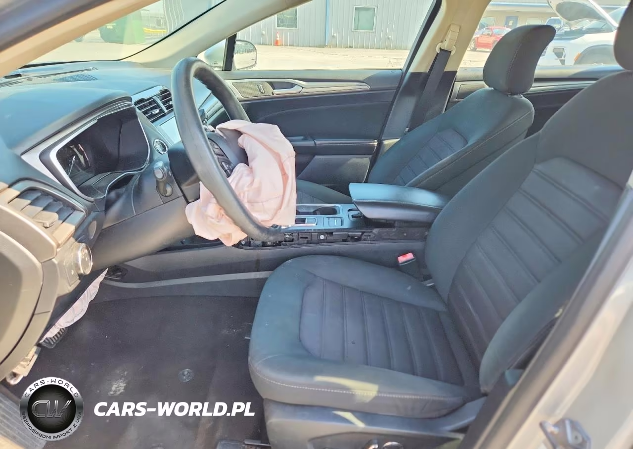 2019 Ford Fusion Se VIN:3FA6P0LU0KR272271 - 7