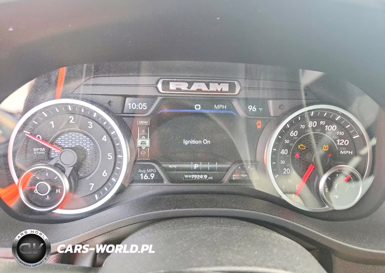 2026 Ram 1500 Big Horn 4X4 5'7 Box VIN:1C6SRFFP4TN254850 - 9