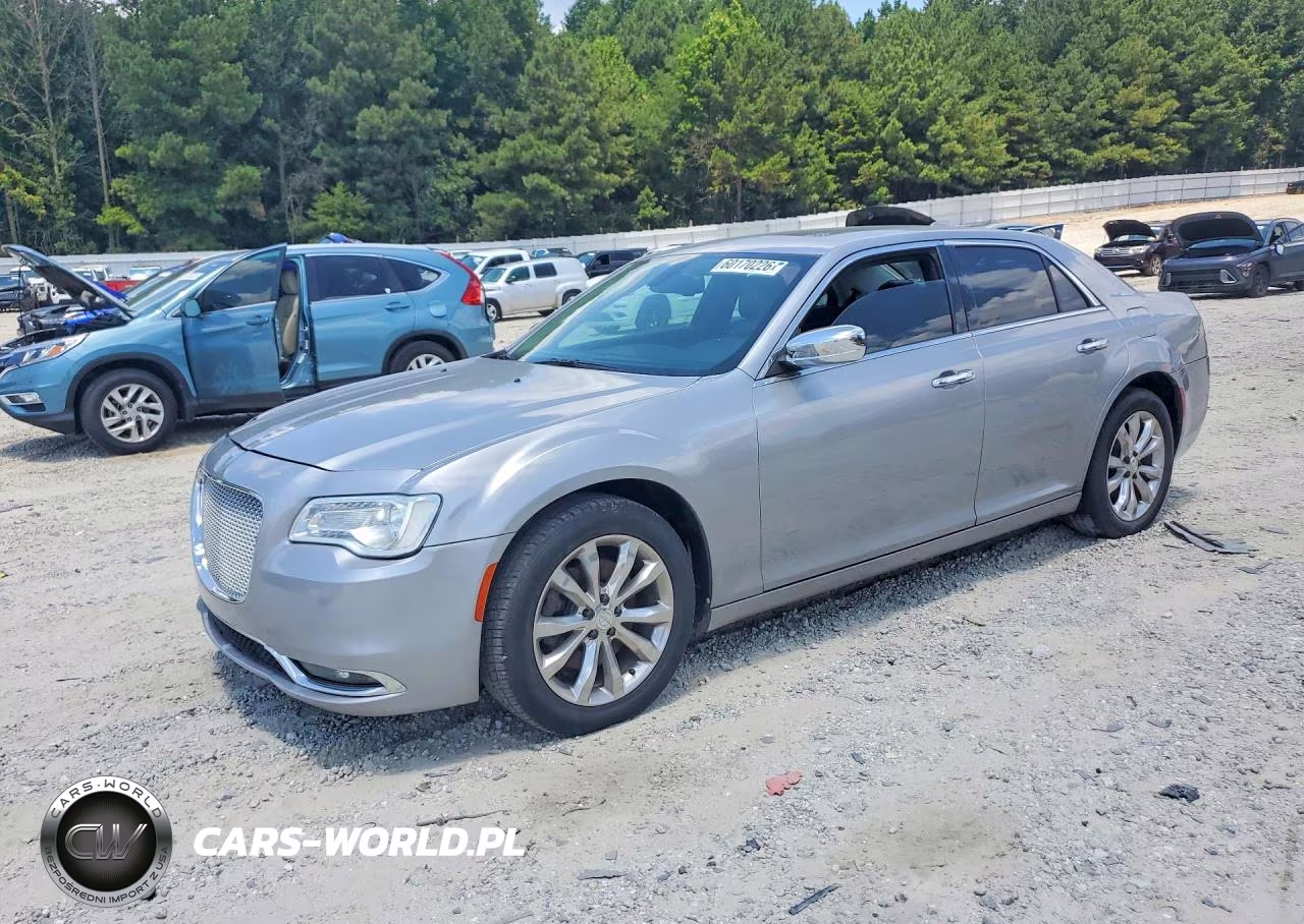 2016 Chrysler 300C