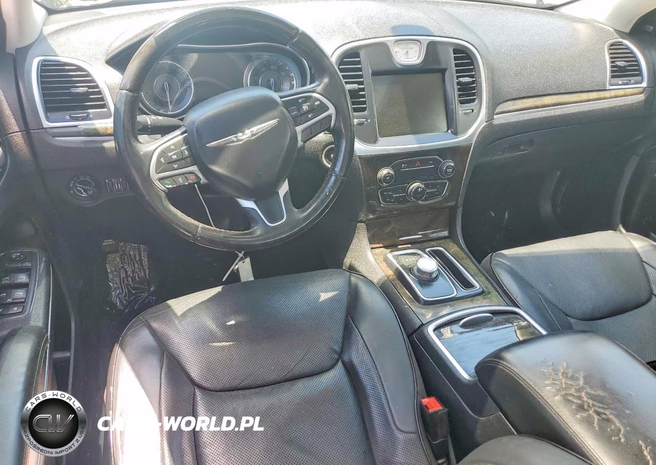 2016 Chrysler 300C VIN:2C3CCAKG3GH208498 - 8
