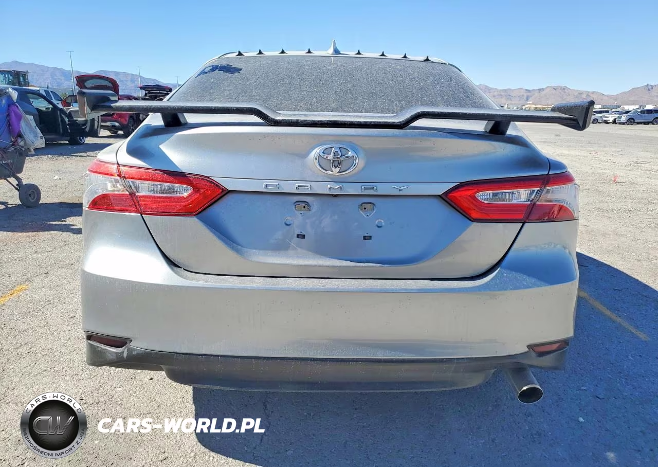 2019 Toyota Camry Le VIN:4T1B11HK6KU770843 - 6