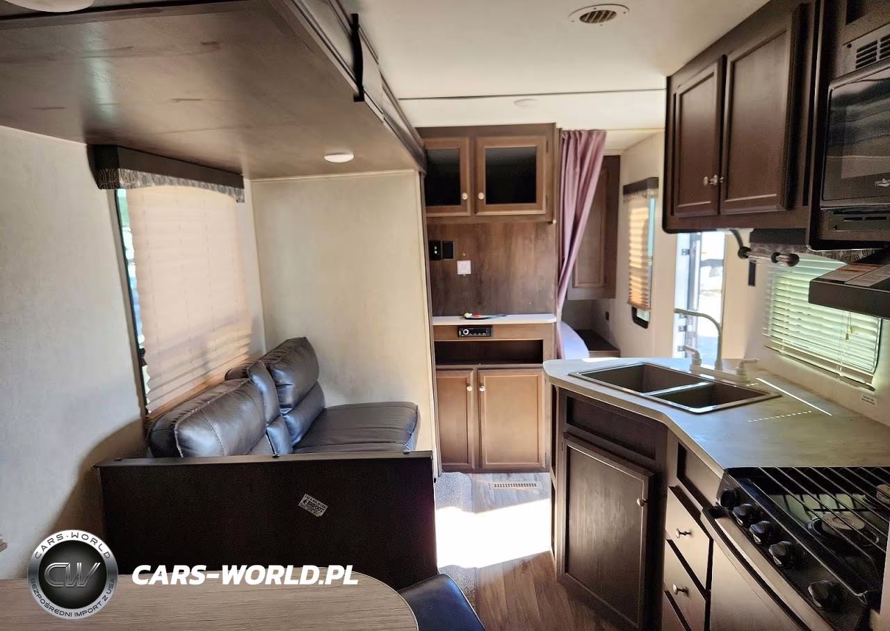2018 Starcraft Autumn Ridge Camper VIN:1SABS0BP0J2ZL5399 - 5