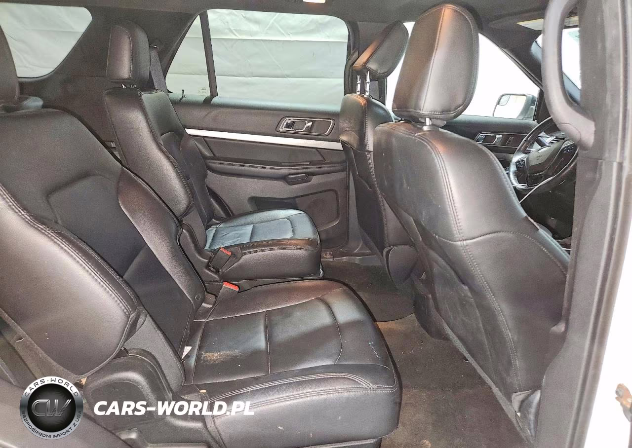 2018 Ford Explorer Xlt VIN:1FM5K8D89JGA50155 - 11