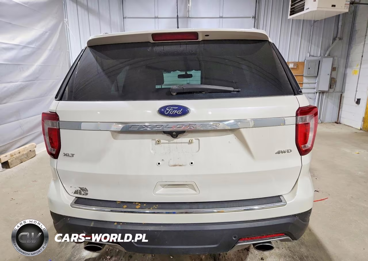 2018 Ford Explorer Xlt VIN:1FM5K8D89JGA50155 - 6