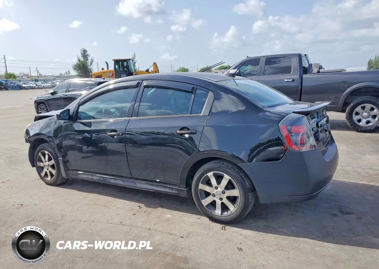 2012 Nissan Sentra 2.0 VIN:3N1AB6AP8CL645163 - 2