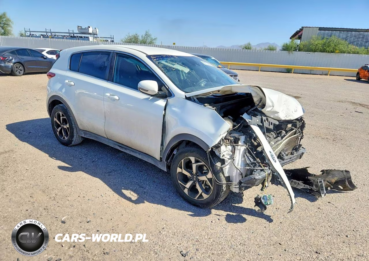 2020 Kia Sportage Lx VIN:KNDPM3AC7L7778546 - 4