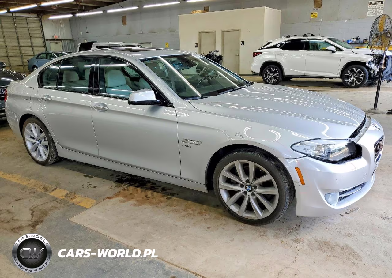 2011 BMW 535 Xi VIN:WBAFU7C53BC877904 - 4