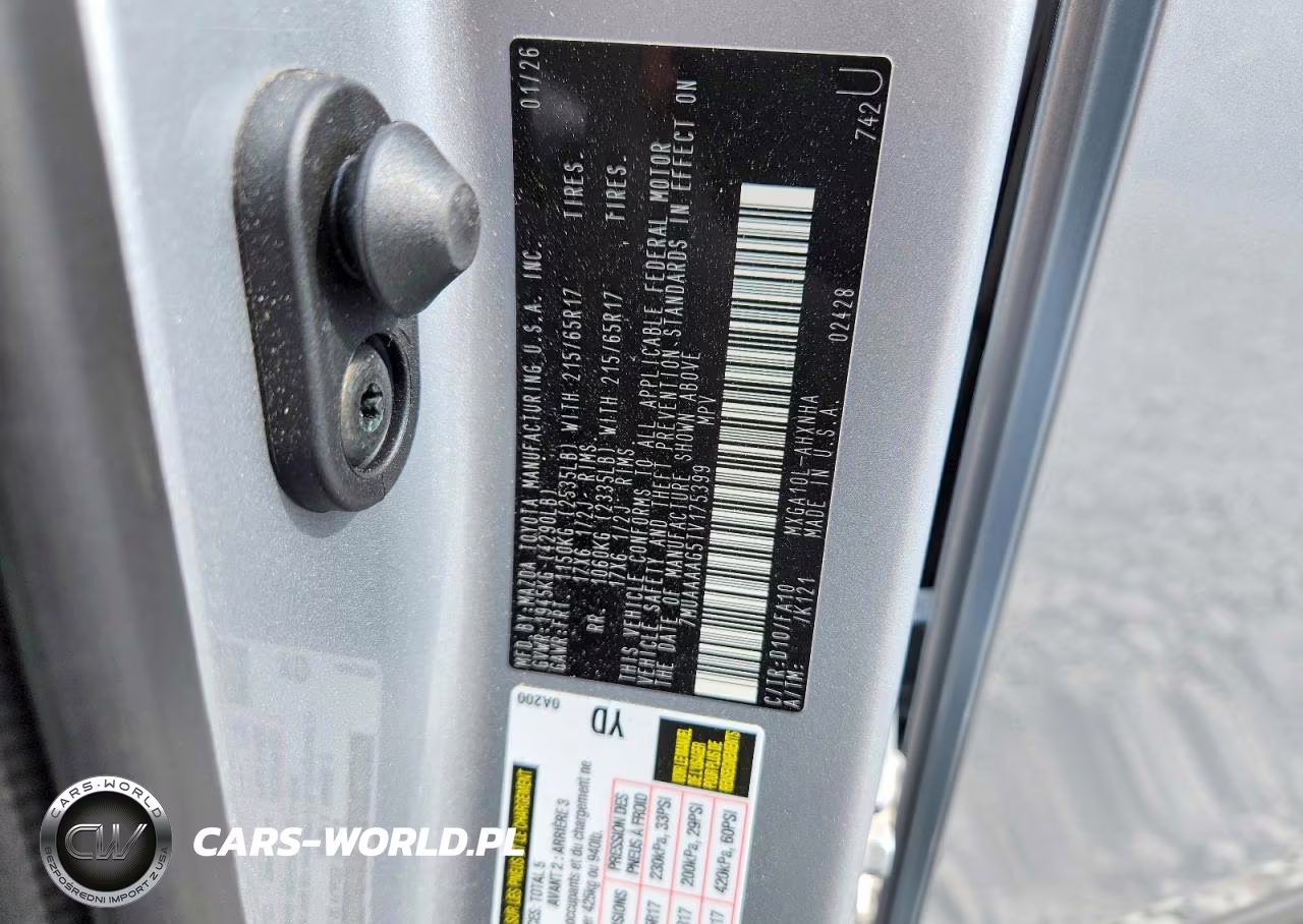 2026 Toyota Corolla VIN:7MUAAAAG5TV175399 - 13