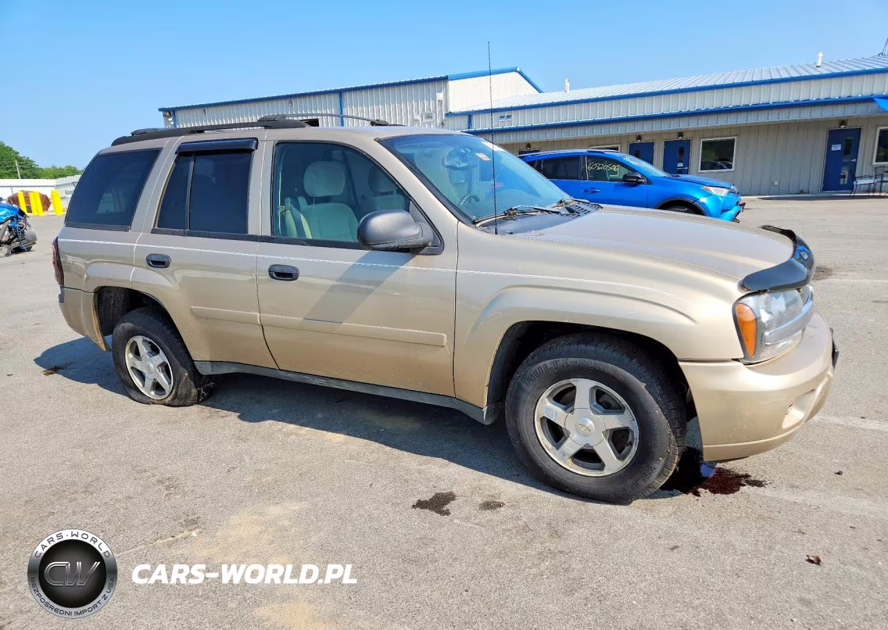 2006 Chevrolet Trailblazer Ls VIN:1GNDT13SX62278792 - 4