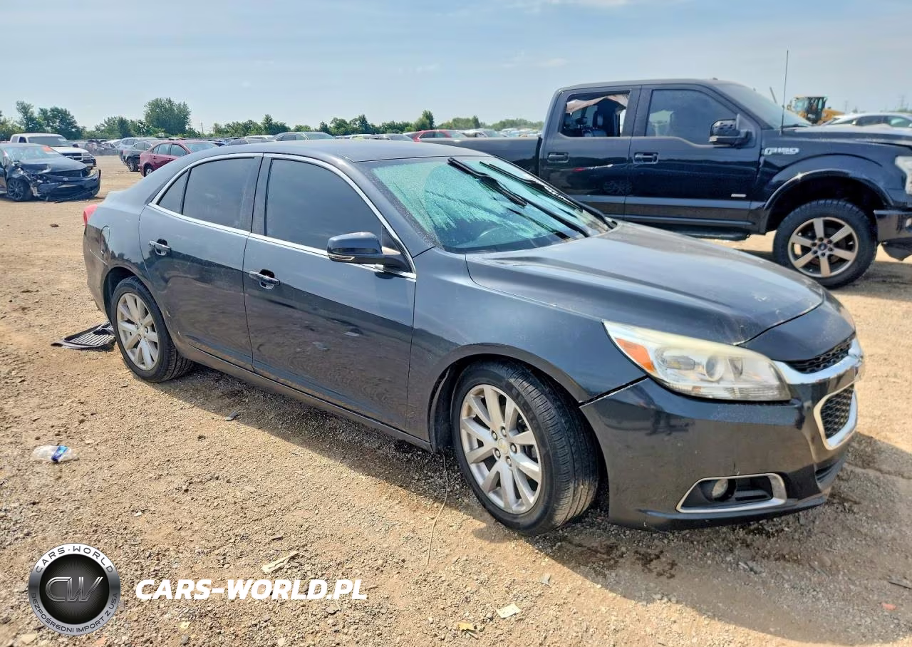 2015 Chevrolet Malibu 2Lt VIN:1G11D5SLXFF180681 - 4