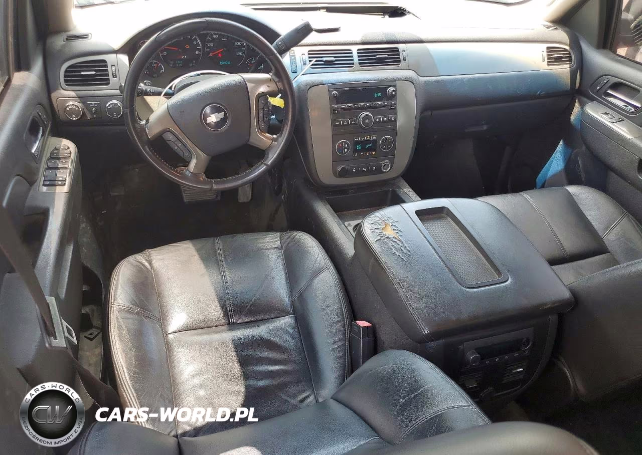 2010 Chevrolet Avalanche Lt VIN:3GNVKFE00AG248622 - 8