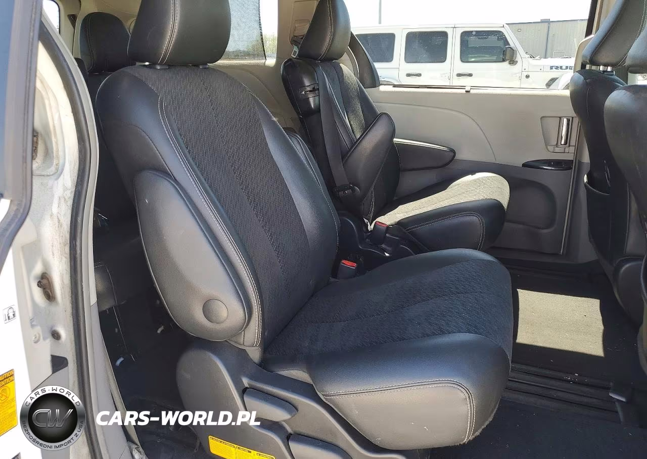 2014 Toyota Sienna Sport VIN:5TDXK3DC0ES447690 - 11