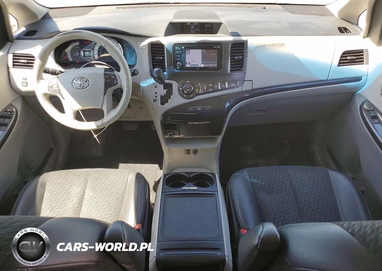 2014 Toyota Sienna Sport VIN:5TDXK3DC0ES447690 - 8