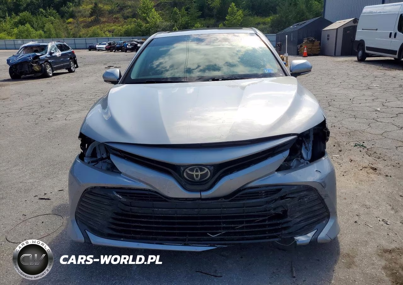 2020 Toyota Camry Le VIN:4T1L11AK3LU392920 - 5