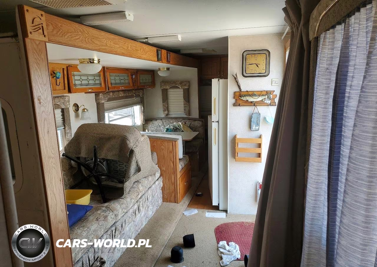 2003 Gulf Stream Conquest Camper VIN:1NL1CTT2231051566 - 5