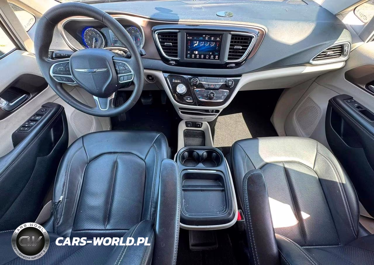 2020 Chrysler Voyager Lxi VIN:2C4RC1DG6LR172233 - 9