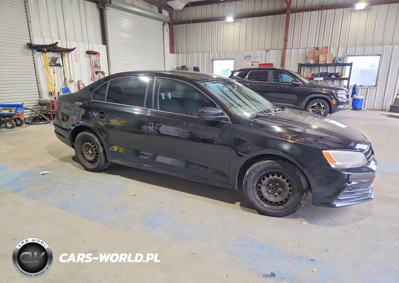2015 Volkswagen Jetta Base VIN:3VW2K7AJ3FM298663 - 4