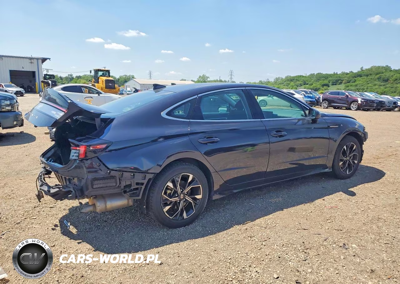 2024 Hyundai Sonata VIN:KMHL64JAXRA391462 - 3