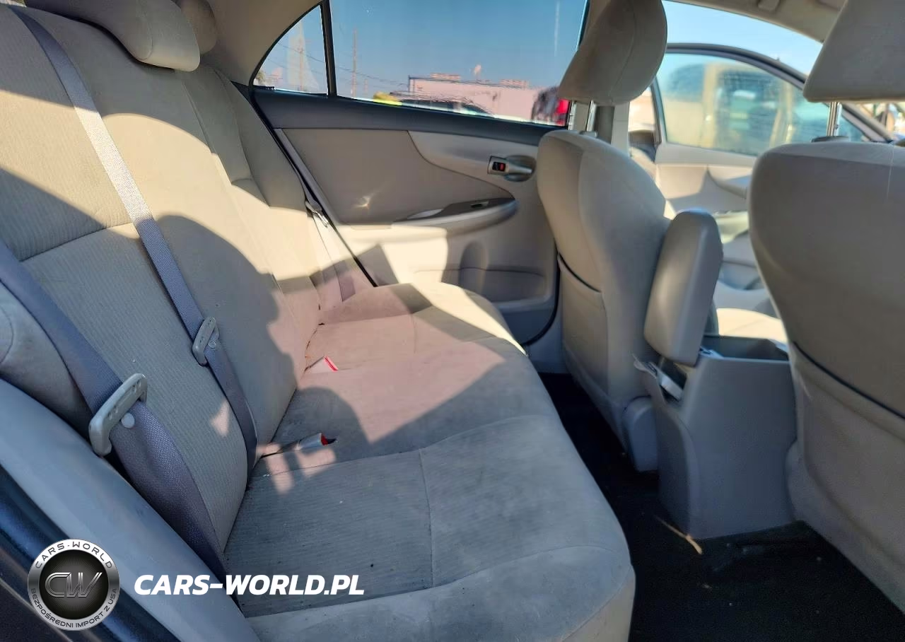 2010 Toyota Corolla Le VIN:2T1BU4EE1AC319228 - 10