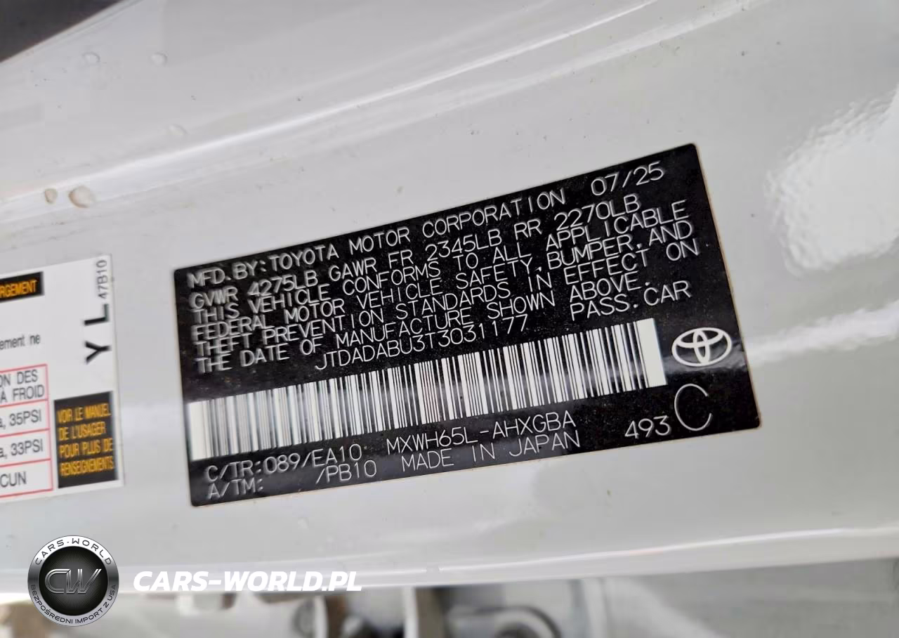 2026 Toyota Prius Xle VIN:JTDADABU3T3031177 - 12
