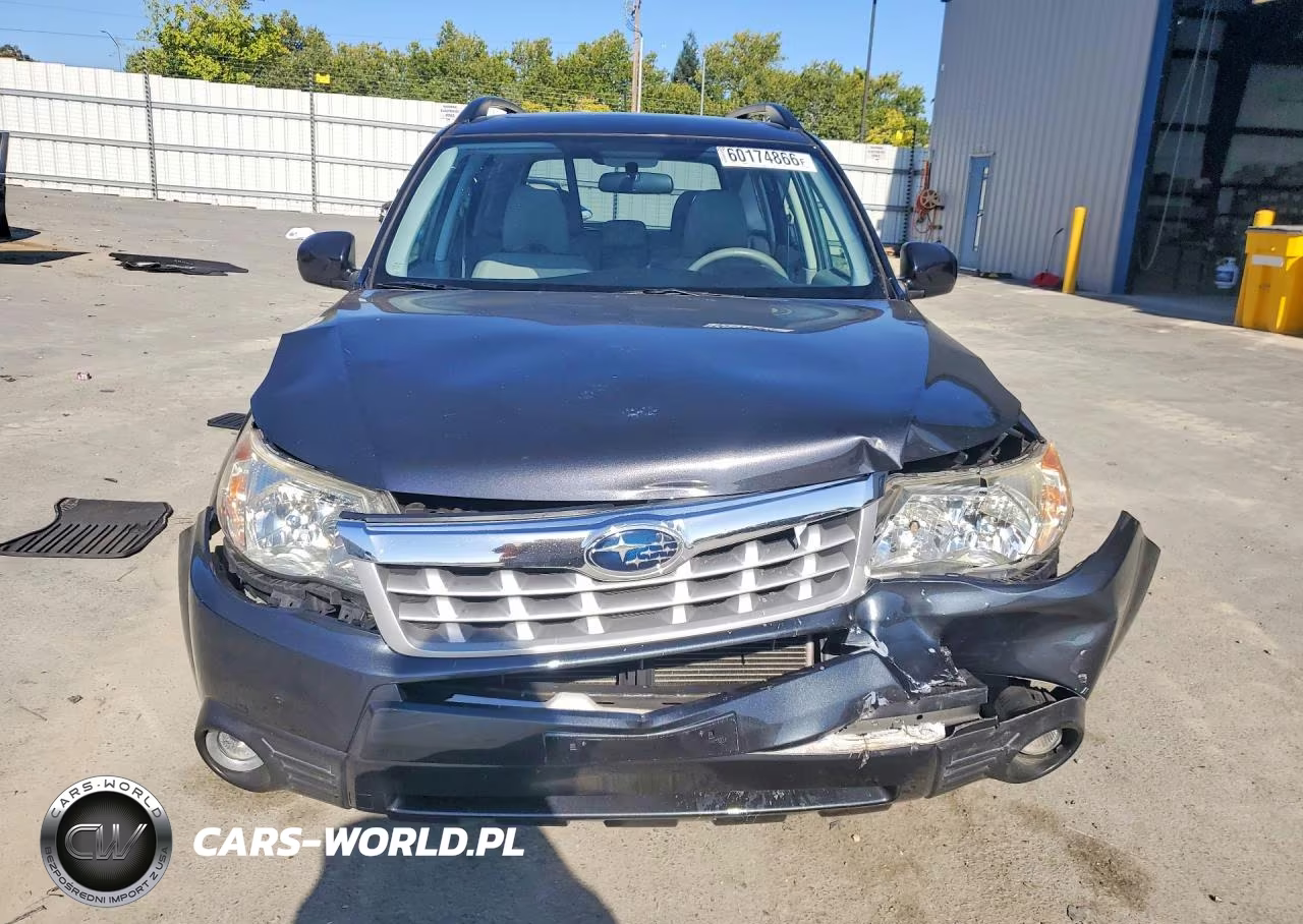 2012 Subaru Forester Limited VIN:JF2SHAFC8CH457137 - 5
