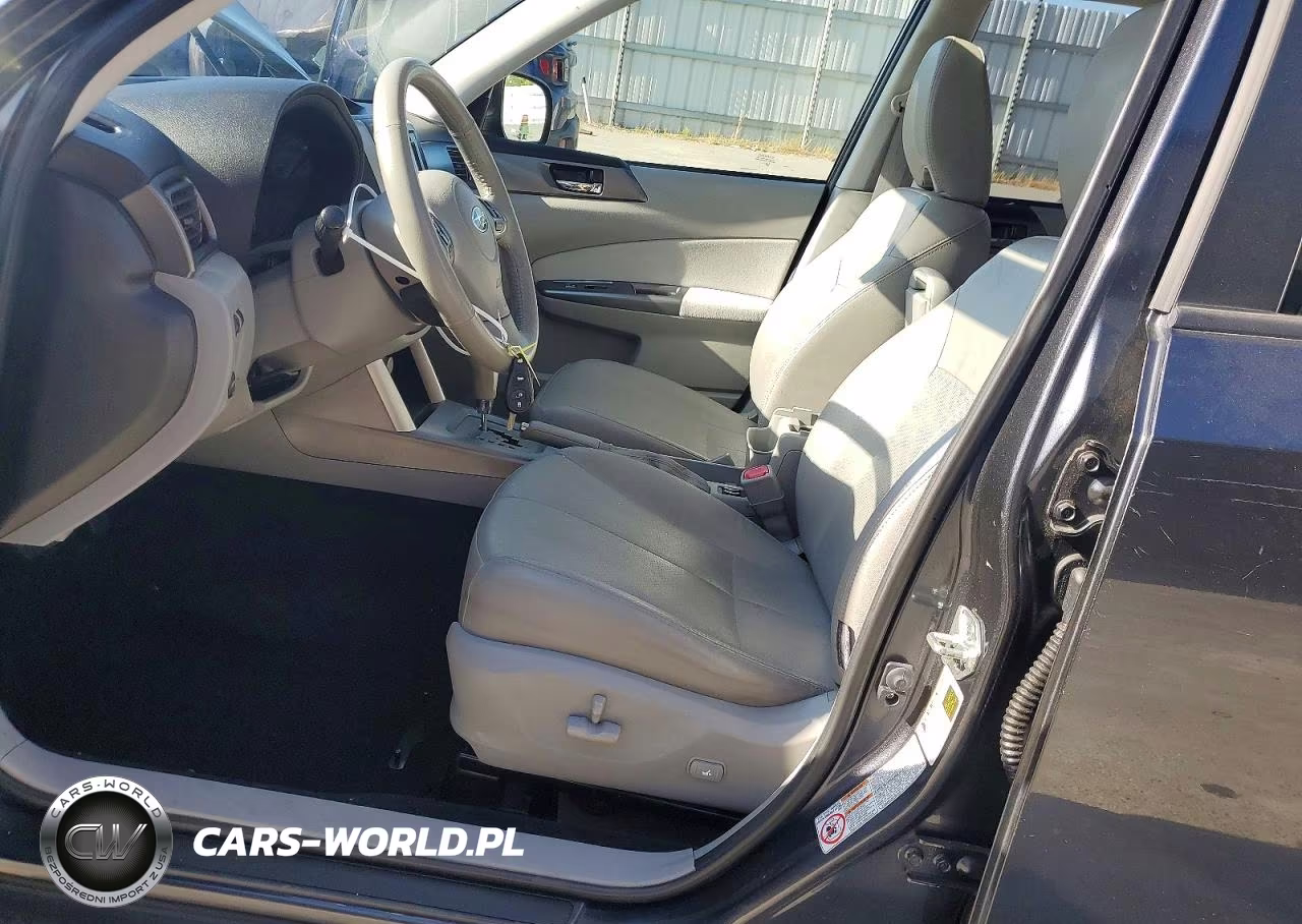 2012 Subaru Forester Limited VIN:JF2SHAFC8CH457137 - 7