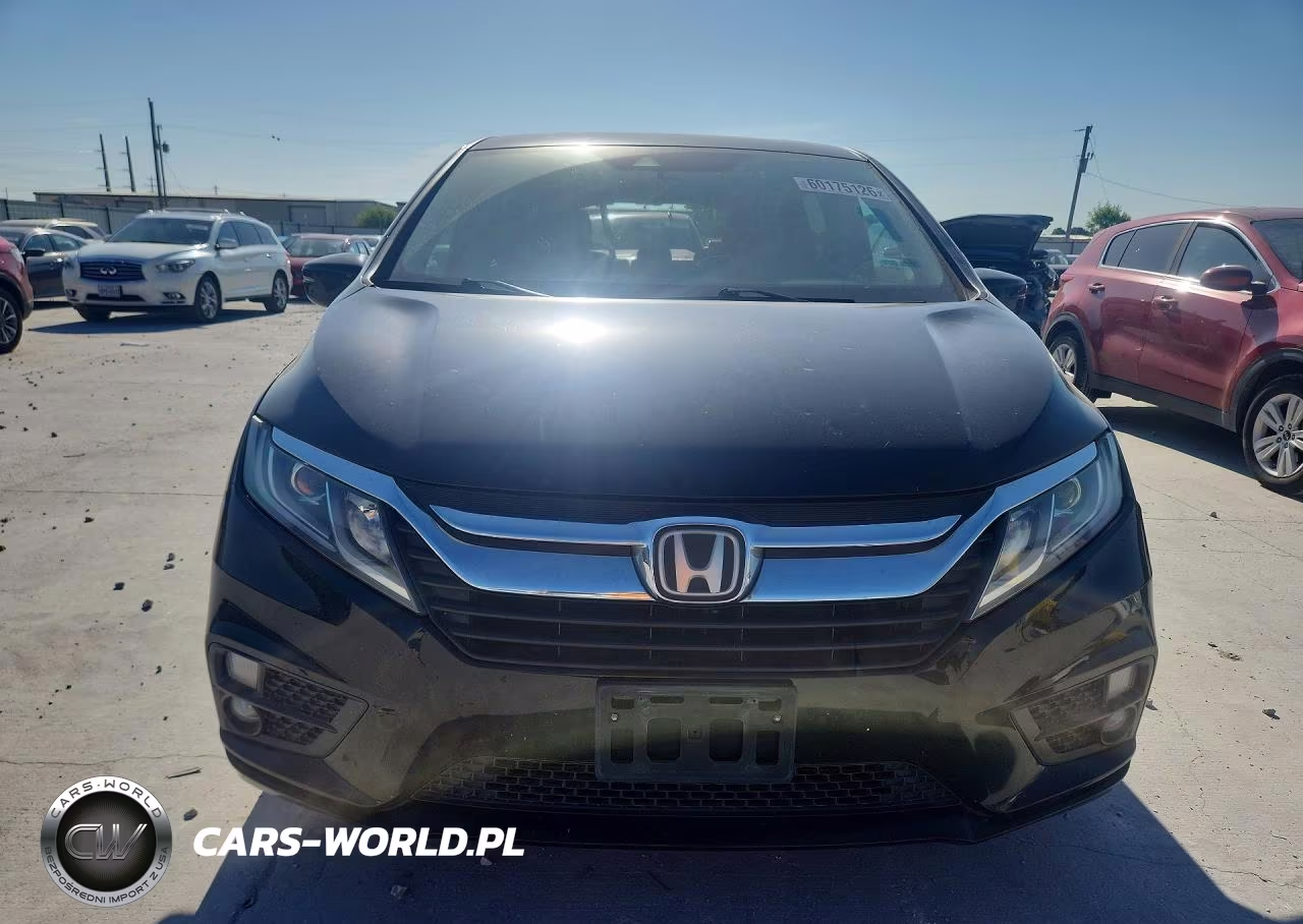 2018 Honda Odyssey VIN:5FNRL6H7XJB003882 - 5