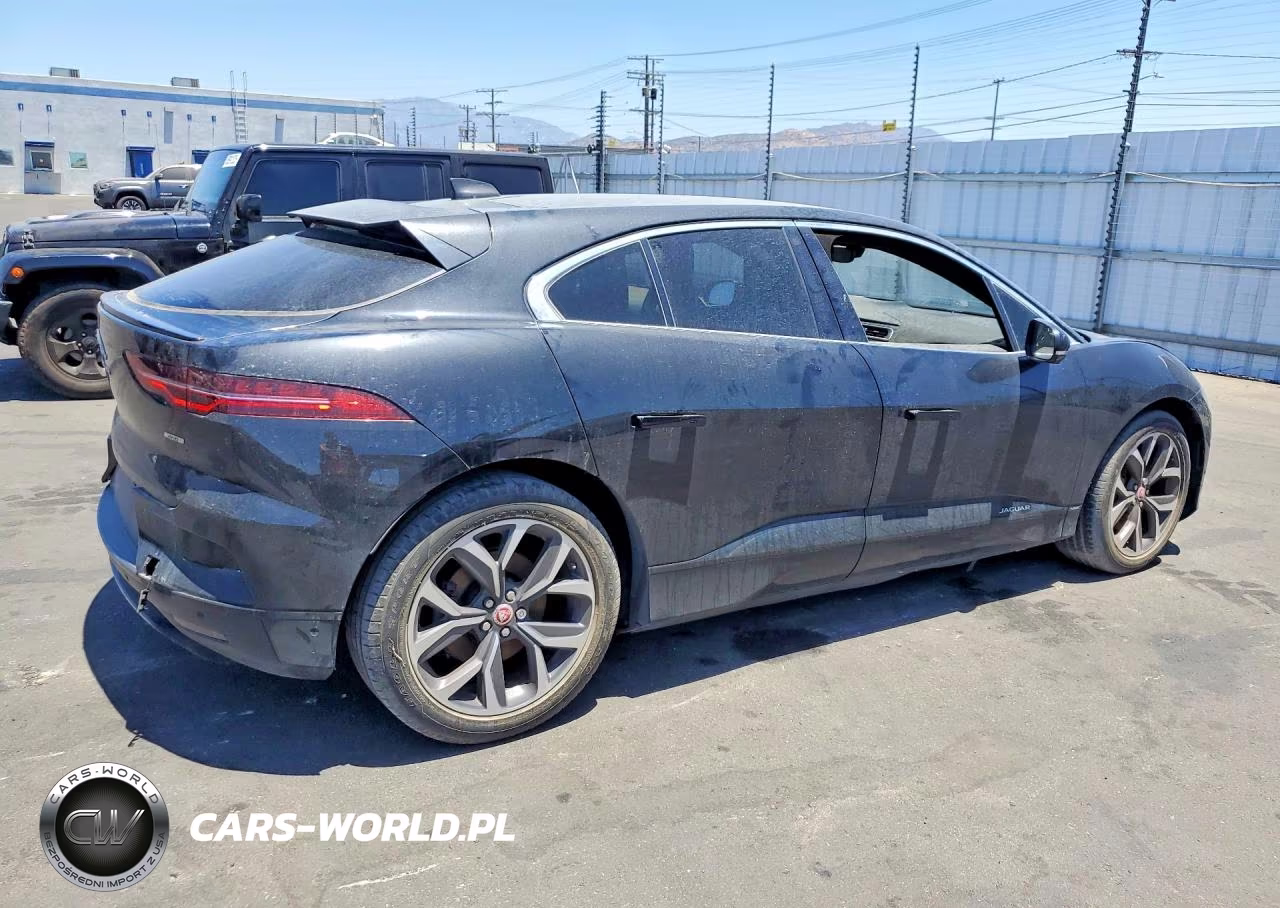 2019 Jaguar I-Pace First Edition VIN:SADHD2S18K1F76318 - 3