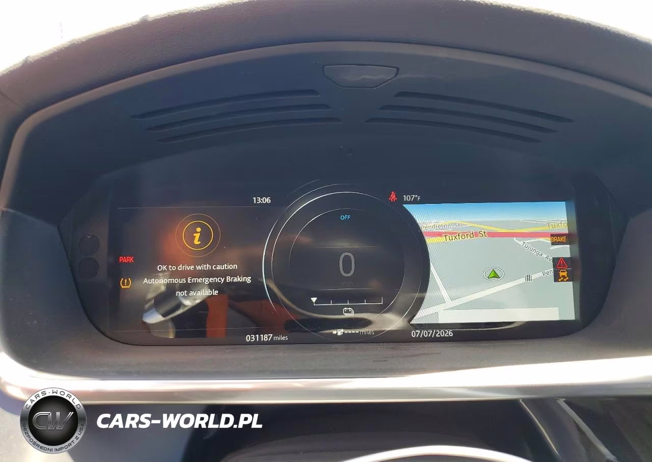 2019 Jaguar I-Pace First Edition VIN:SADHD2S18K1F76318 - 9