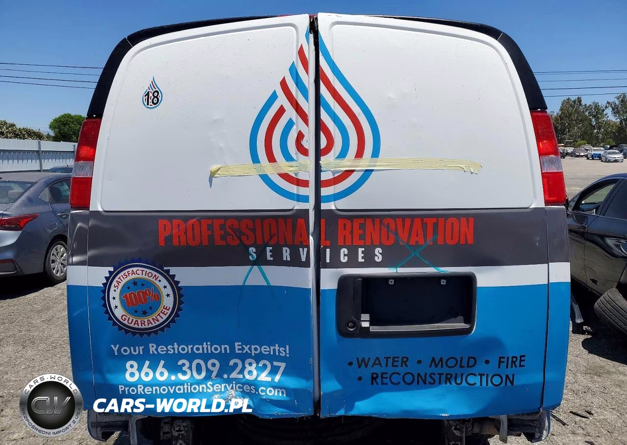 2023 GMC Savana G2500 VIN:1GTW7AFP5P1243324 - 10