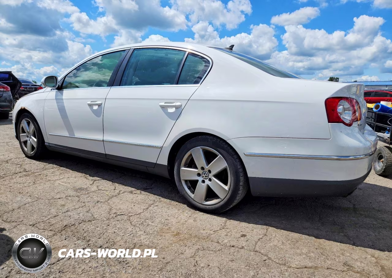 2008 Volkswagen Passat Komfort VIN:WVWAK73C38E247279 - 2