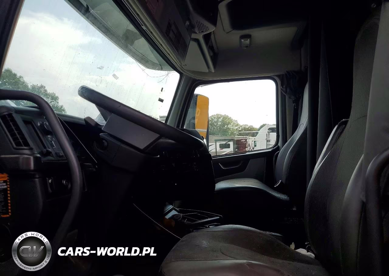 2019 Volvo Vnl Semi Truck VIN:4V4NC9TH9KN215972 - 7