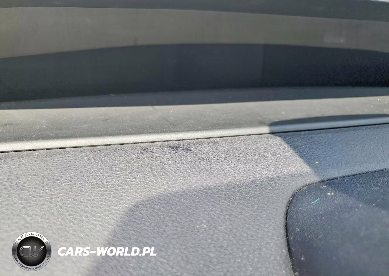 2017 Toyota Prius Two VIN:JTDKBRFU8H3031248 - 9