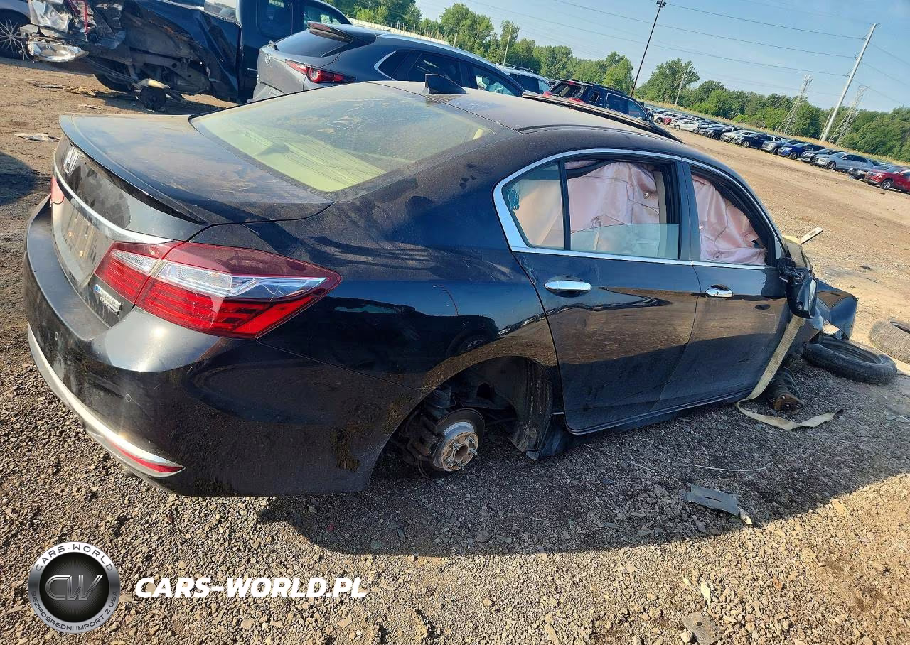 2017 Honda Accord Touring Hybrid VIN:JHMCR6F72HC023847 - 3
