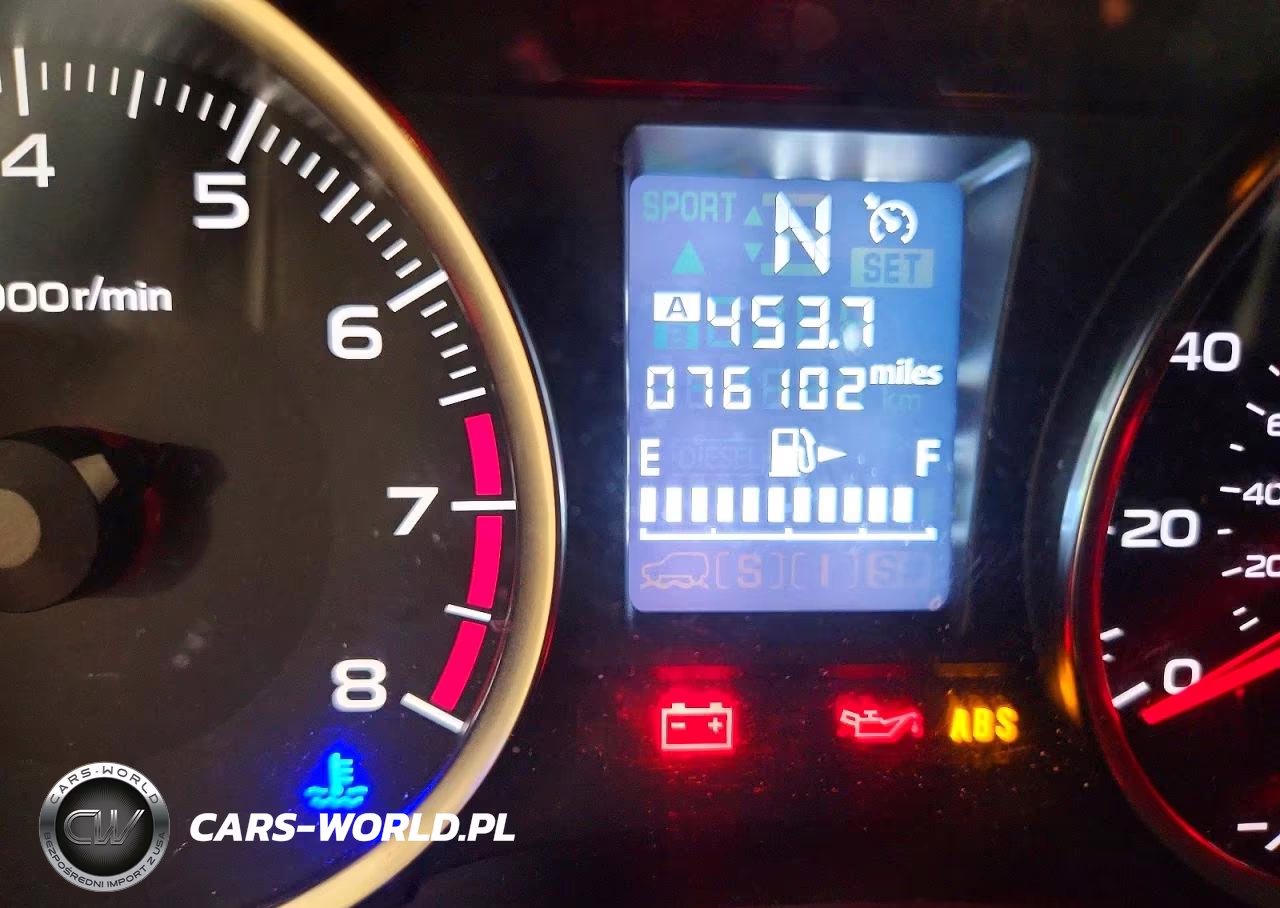 2017 Subaru Crosstrek Premium VIN:JF2GPABCXH8220042 - 13