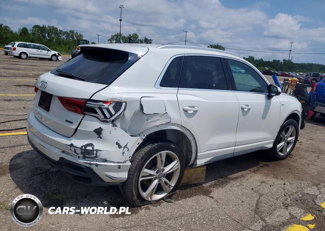 2021 Audi Q3 Premium Plus S Line 45 VIN:WA1EECF31M1014820 - 3