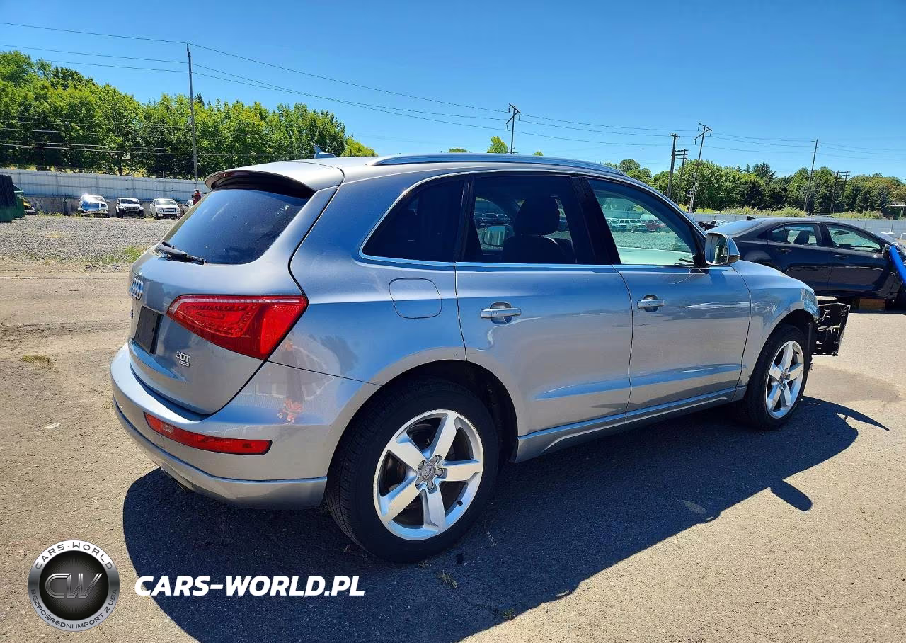 2011 Audi Q5 Premium Plus VIN:WA1LFAFP7BA086047 - 3