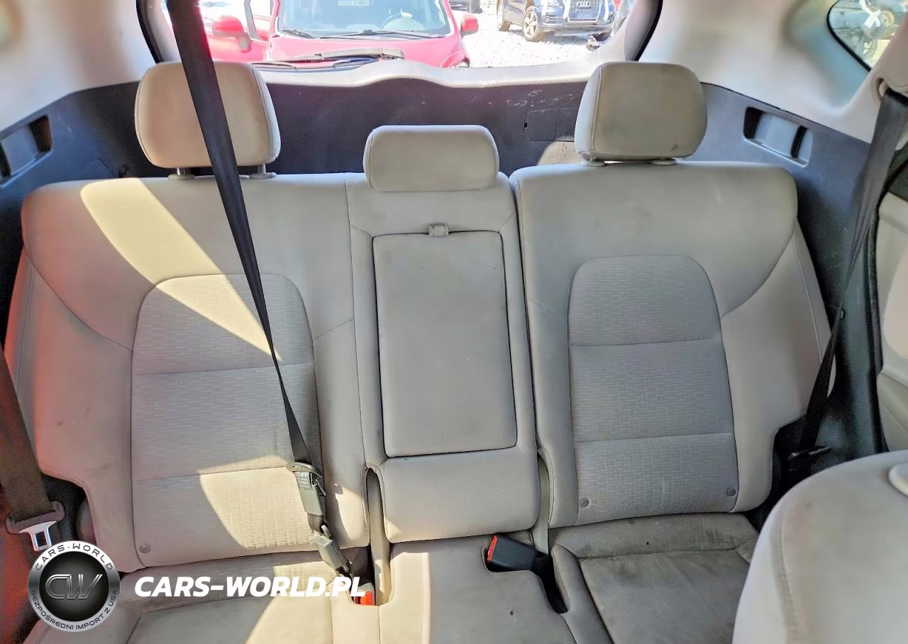 2021 Hyundai Tucson Value VIN:KM8J33A44MU390030 - 10