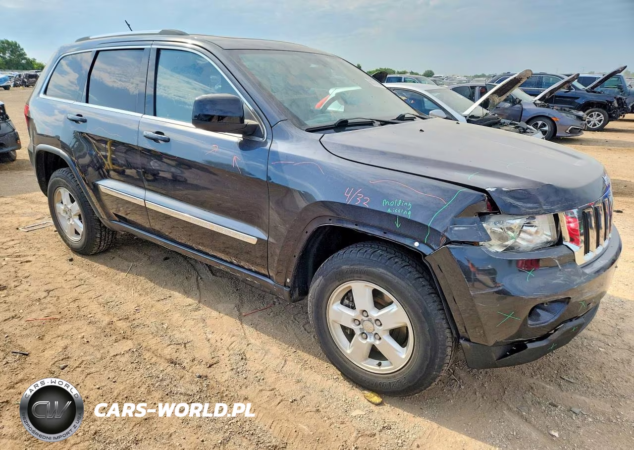 2012 Jeep Grand Cherokee Laredo VIN:1C4RJFAG7CC350084 - 4