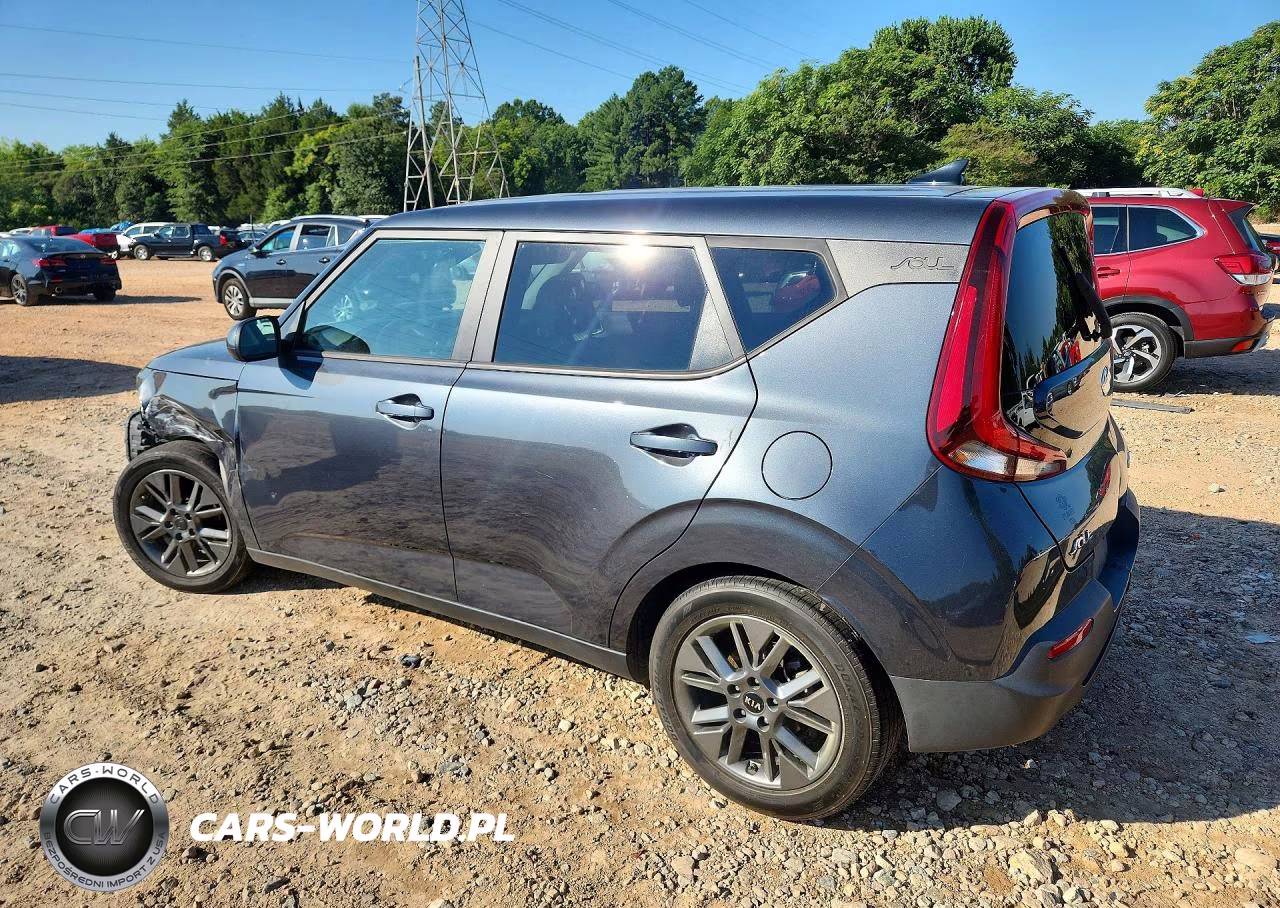 2021 Kia Soul S VIN:KNDJ23AU7M7796082 - 2