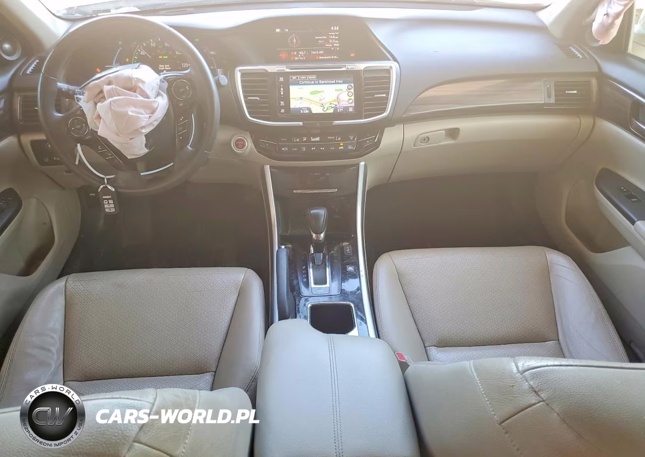 2017 Honda Accord Touring Hybrid VIN:JHMCR6F7XHC008495 - 8