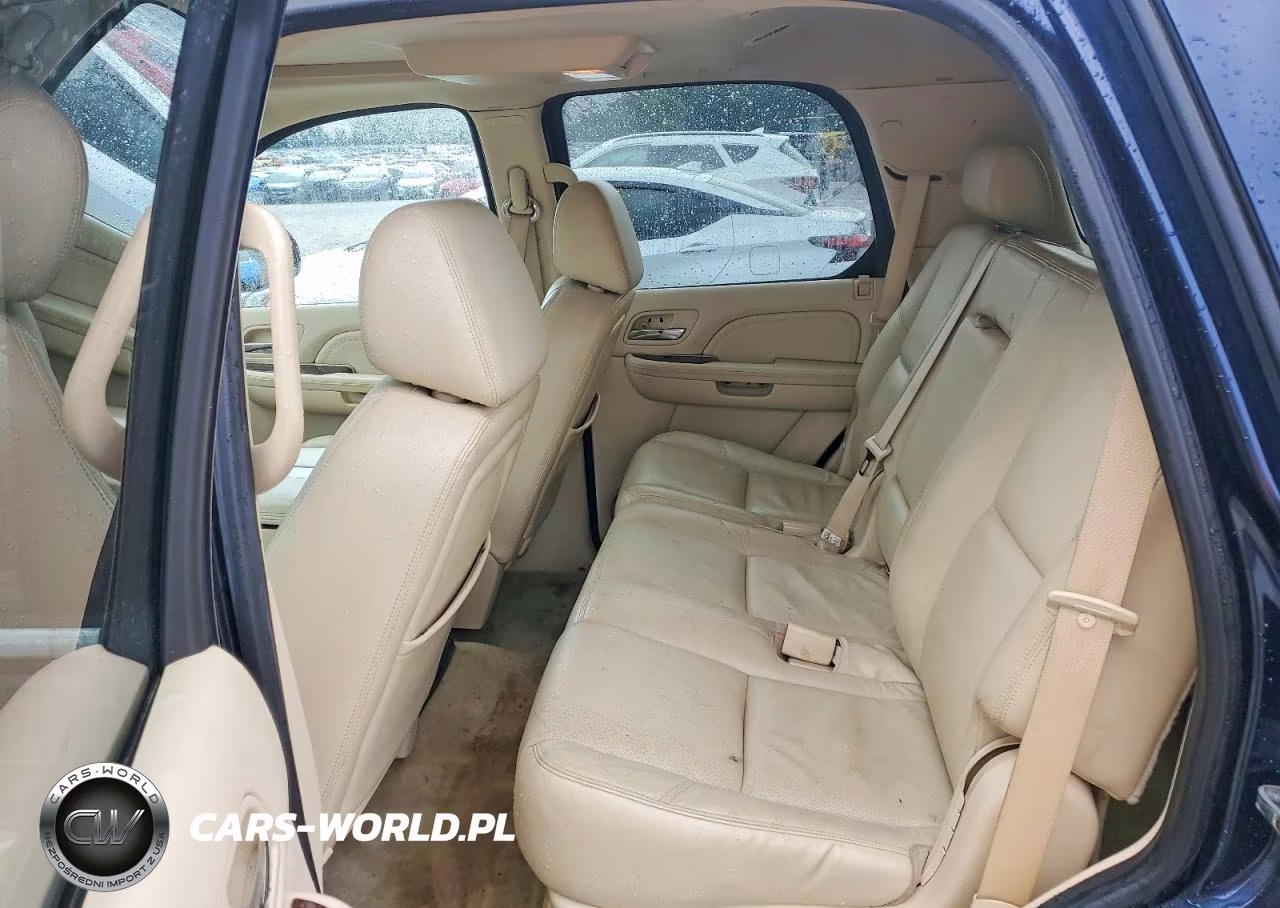 2008 Cadillac Escalade Luxury VIN:1GYFK63818R152380 - 11