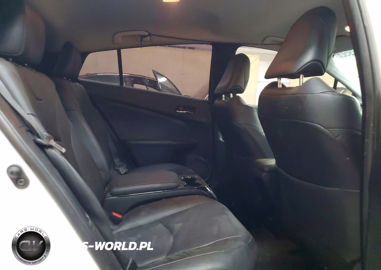 2017 Toyota Prius Prime Premium VIN:JTDKARFP6H3024019 - 11