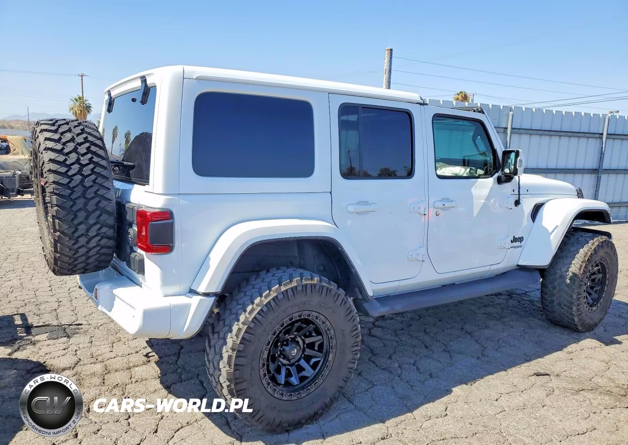 2022 Jeep Wrangler Unlimited Sahara VIN:1C4HJXEG9NW121676 - 3