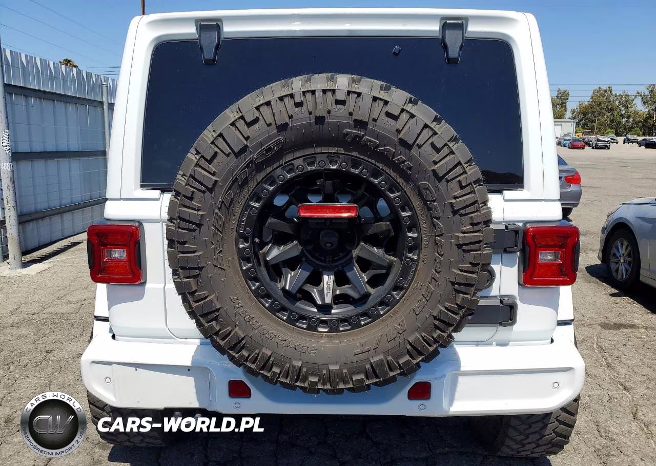 2022 Jeep Wrangler Unlimited Sahara VIN:1C4HJXEG9NW121676 - 6